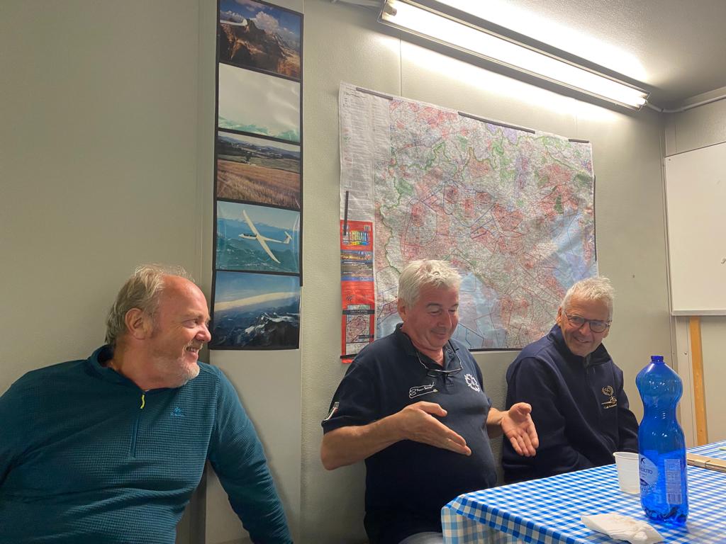 61d97f54 a6ac 49e8 a745 ee494bec49f6