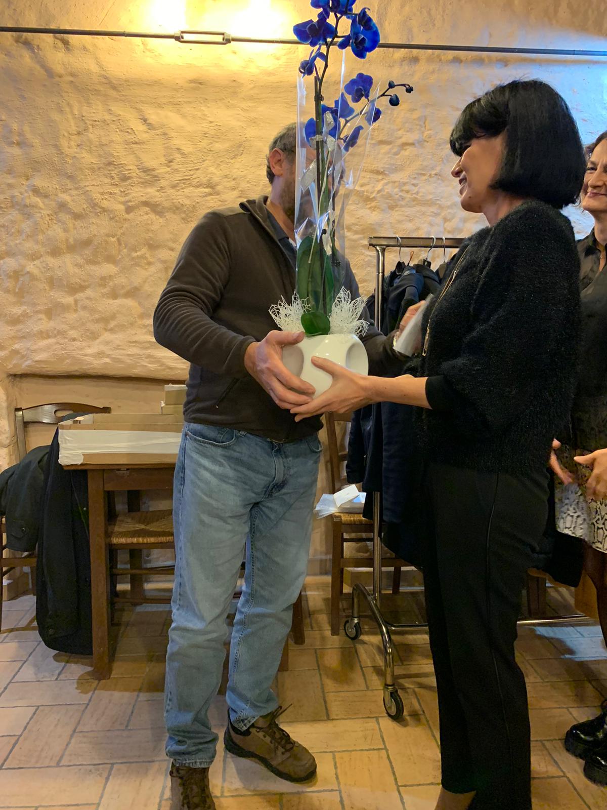 9c60afa4 9cc2 4bc2 a869 d1d2bd3e04f3